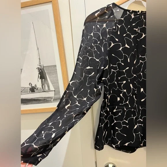 Club Monaco Blouse - Picture 2 of 9